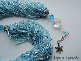 Beaded necklace "Snowy morning"
