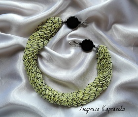 Beaded necklace "Nicole"