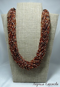 Beaded necklace "Golden caramel"