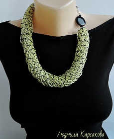 Beaded necklace "Nicole"