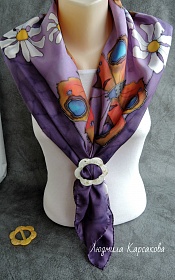 Silk shawl "Summer of chamomiles"